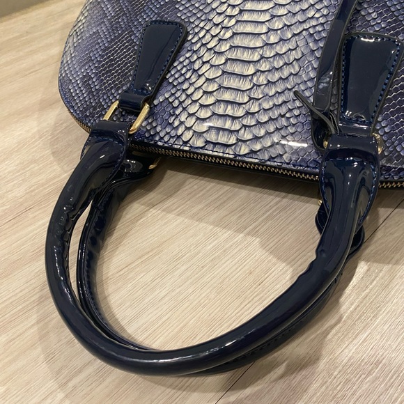 Michael Kors Stunning Dome Bag - Picture 7 of 13
